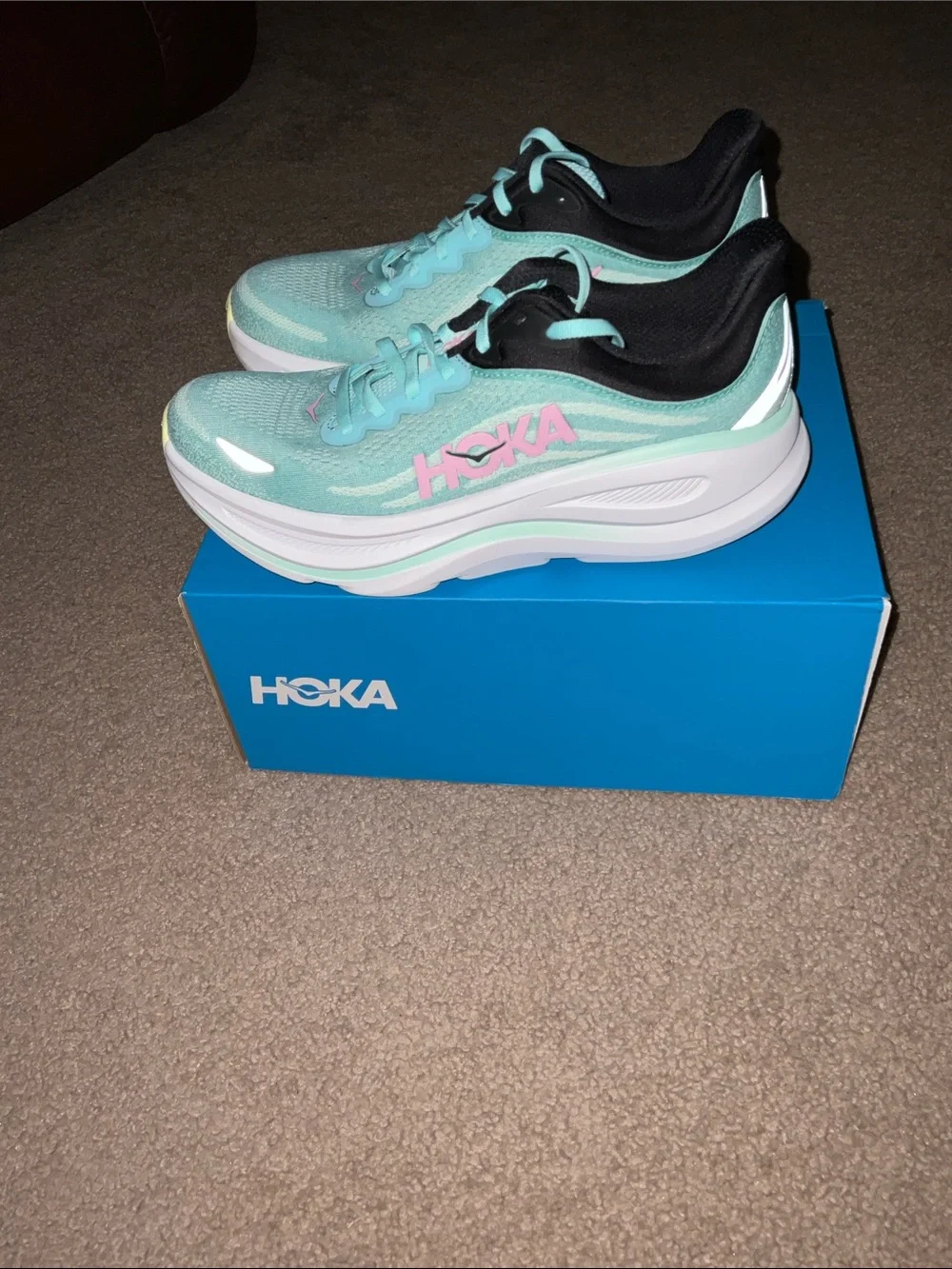 Women’s Hoka Bondi 9 size 9